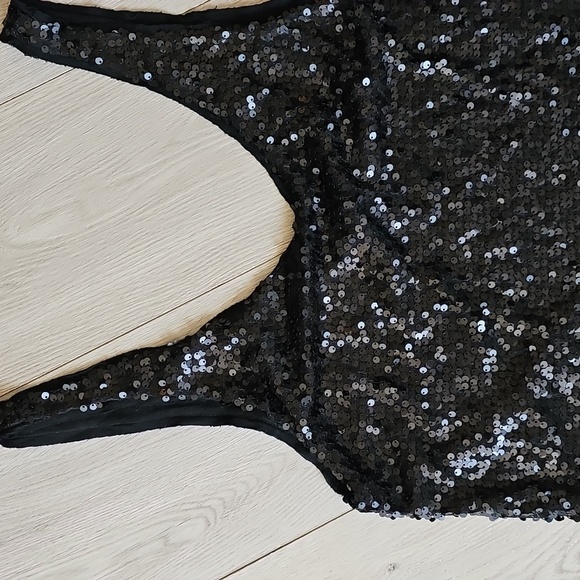 Talula Black Sequin Tank, XS - Picture 2 of 16